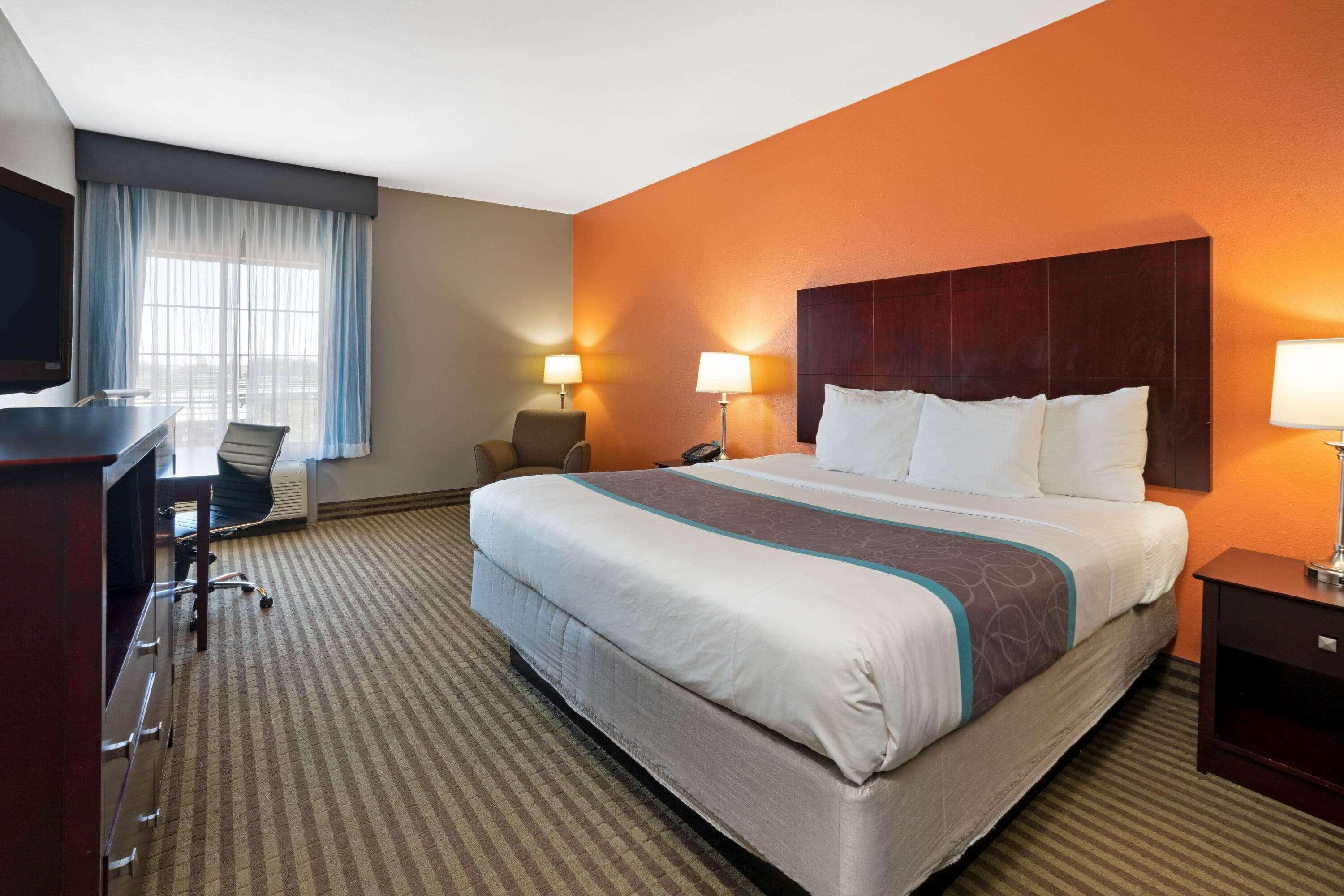 מלון האמבל La Quinta By Wyndham Houston Iah Bush Intl Airport E מראה חיצוני תמונה