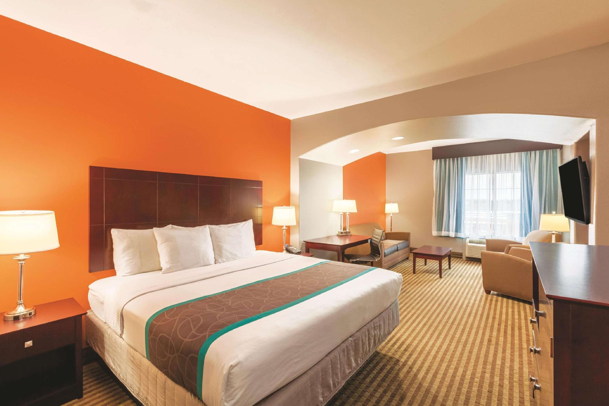 מלון האמבל La Quinta By Wyndham Houston Iah Bush Intl Airport E מראה חיצוני תמונה