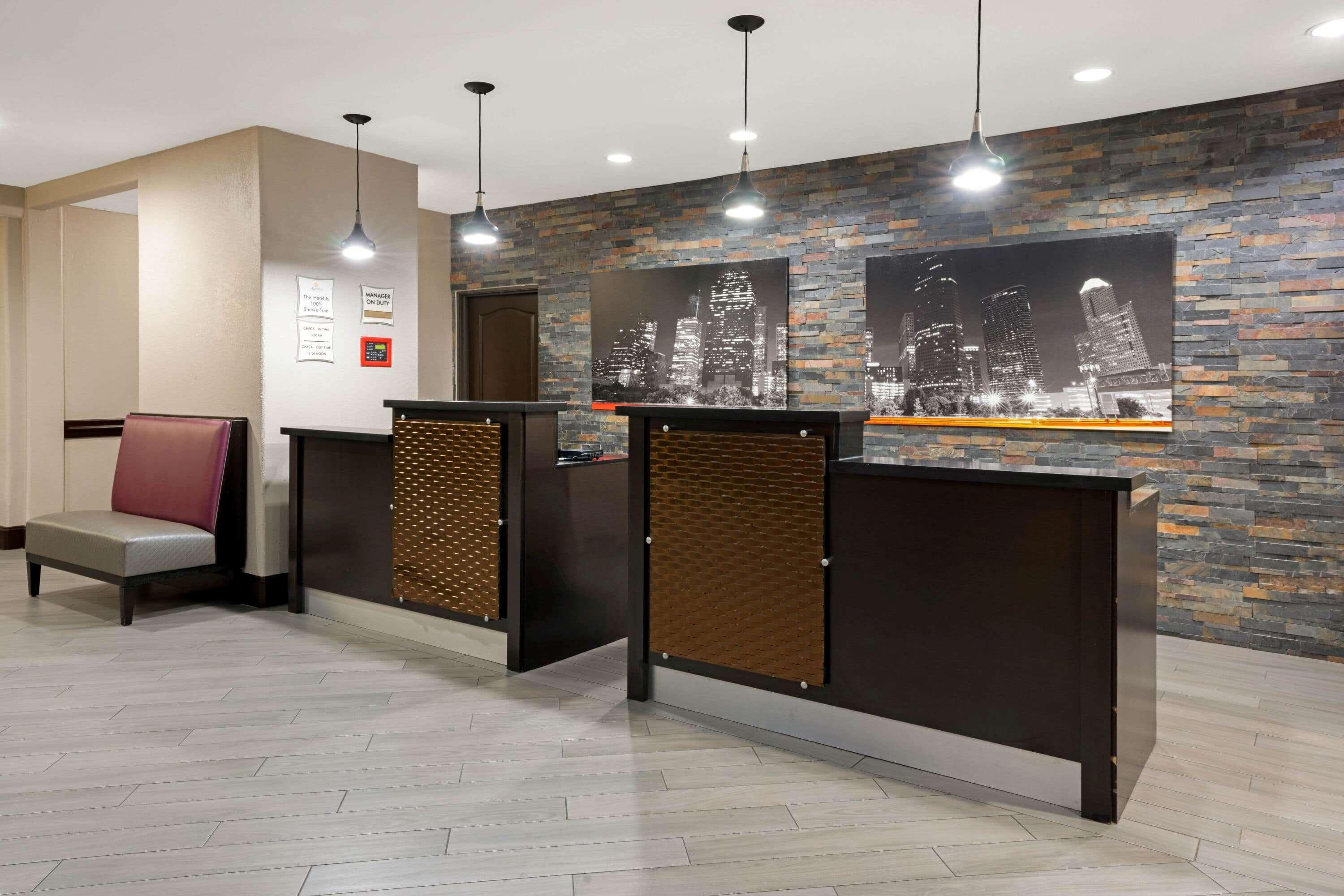 מלון האמבל La Quinta By Wyndham Houston Iah Bush Intl Airport E מראה חיצוני תמונה