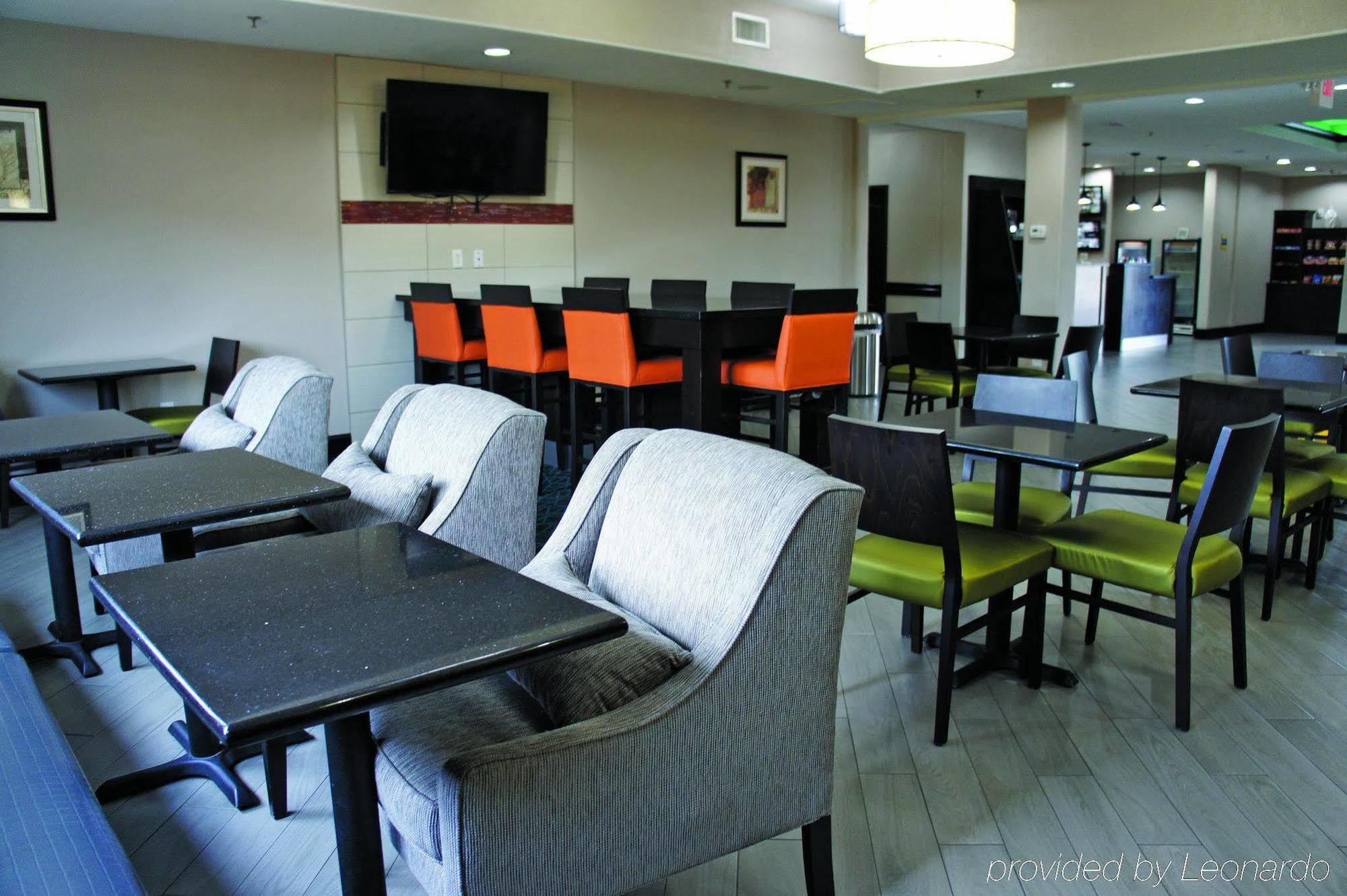 מלון האמבל La Quinta By Wyndham Houston Iah Bush Intl Airport E מראה חיצוני תמונה