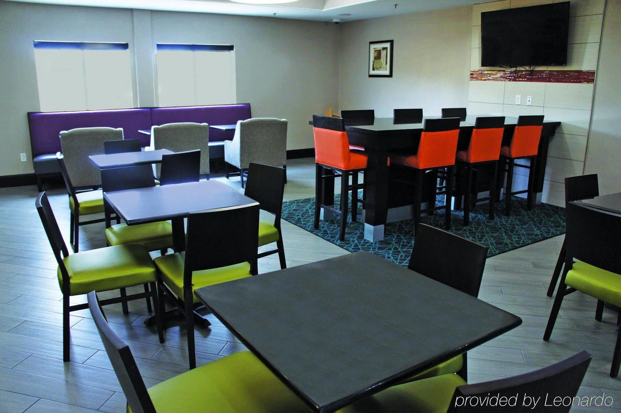 מלון האמבל La Quinta By Wyndham Houston Iah Bush Intl Airport E מראה חיצוני תמונה